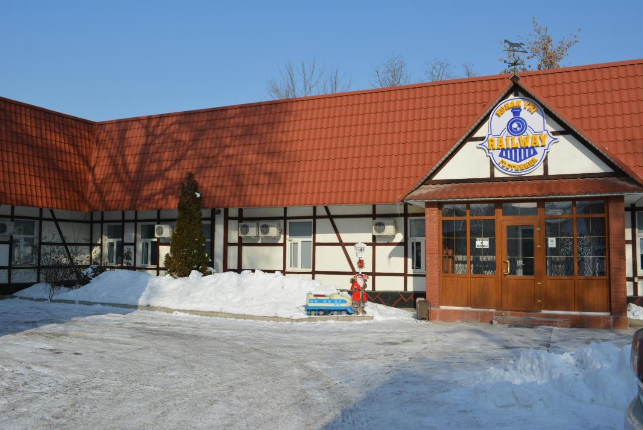 Railway Hotel Almaty Eksteriør billede
